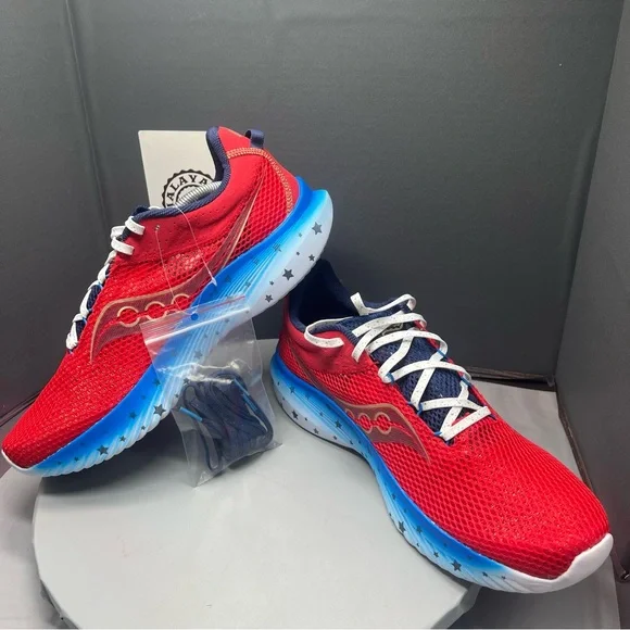 Saucony Kinvara 14 Liberty Red White Blue USA S20823-76 Men Size 12 NEW freedom